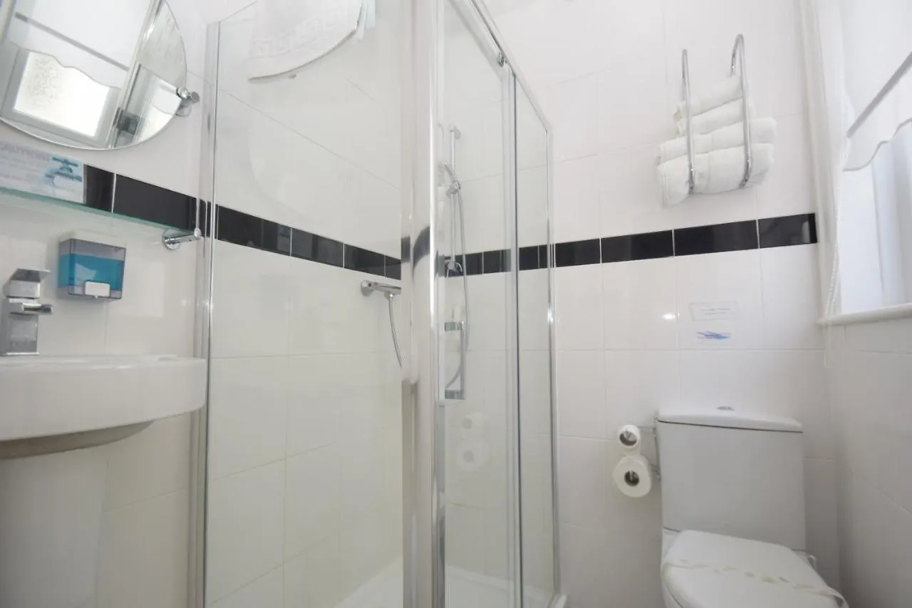סקארבורו The Lincoln Hotel - B&B לינה וארוחת בוקר